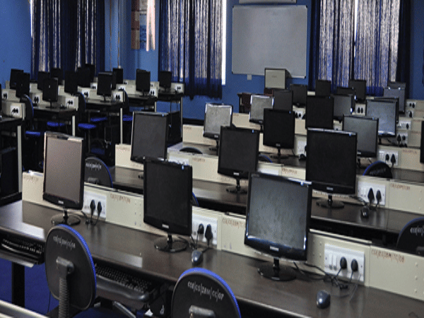 Chameli Devi School of Engineering Indore Building & Infrastructure photo 7