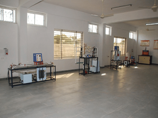 Chameli Devi School of Engineering Indore Building & Infrastructure photo 10