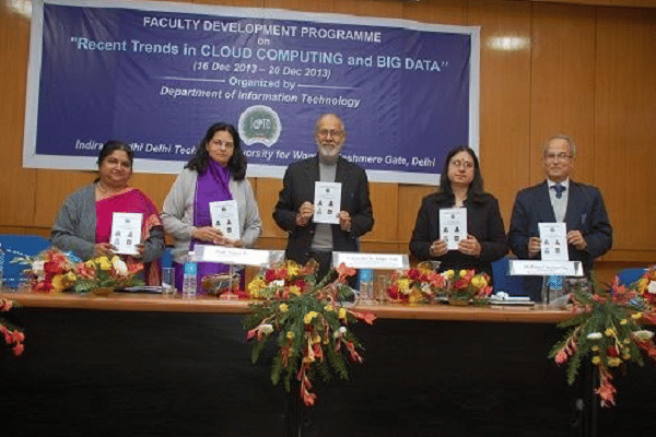 IGDTUW Events photo 9