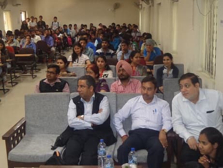 Sri Aurobindo Evening College Events and Extra Curriculars photo 8