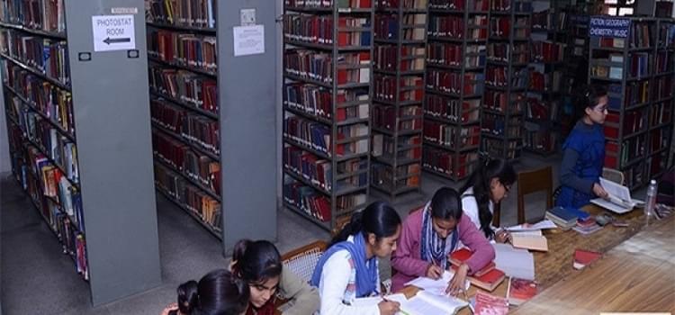 Kalindi College Infrastructure photo 4