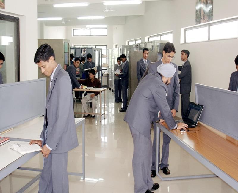 Mahatma Gandhi Vidyamandir's Institute of Management & Research Nashik Infrastructure photo 3