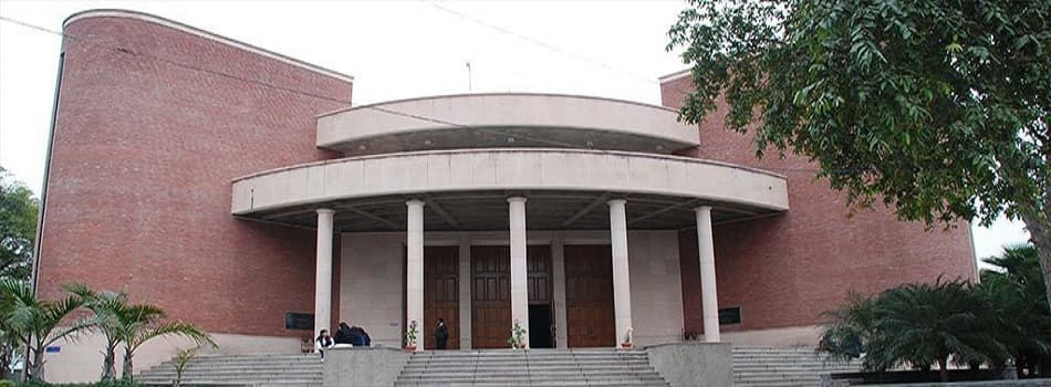 Jesus and Mary College Academic Building photo 6