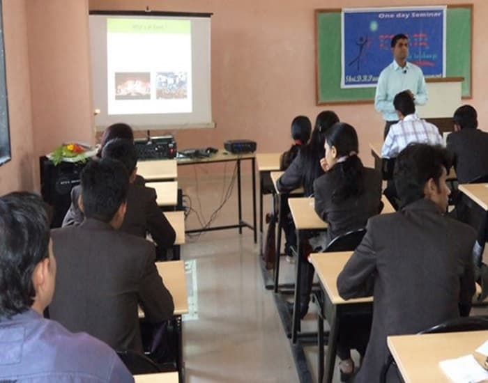 Shri. Dhondu Baliram Pawar College of Management Nashik Events photo 3
