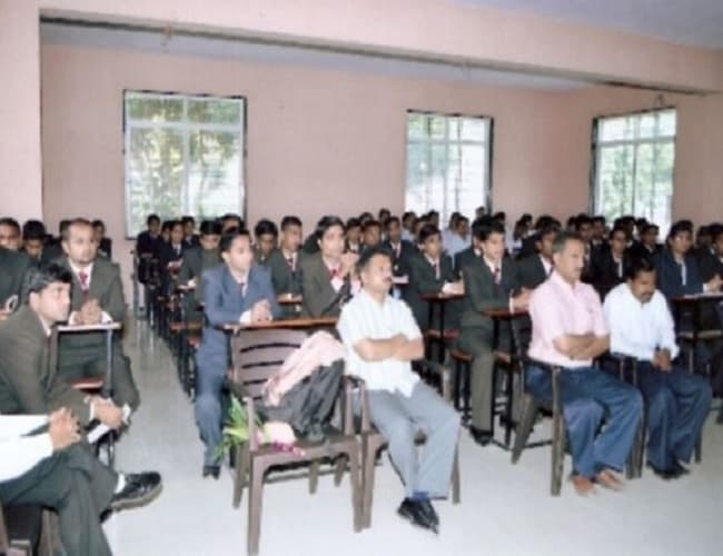 Shri. Dhondu Baliram Pawar College of Management Nashik Campus photo 2