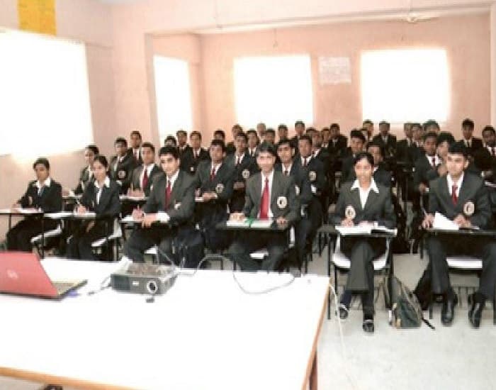 Shri. Dhondu Baliram Pawar College of Management Nashik Campus photo 4