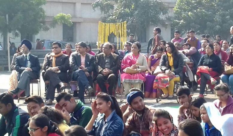Dyal Singh Evening College Events photo 5