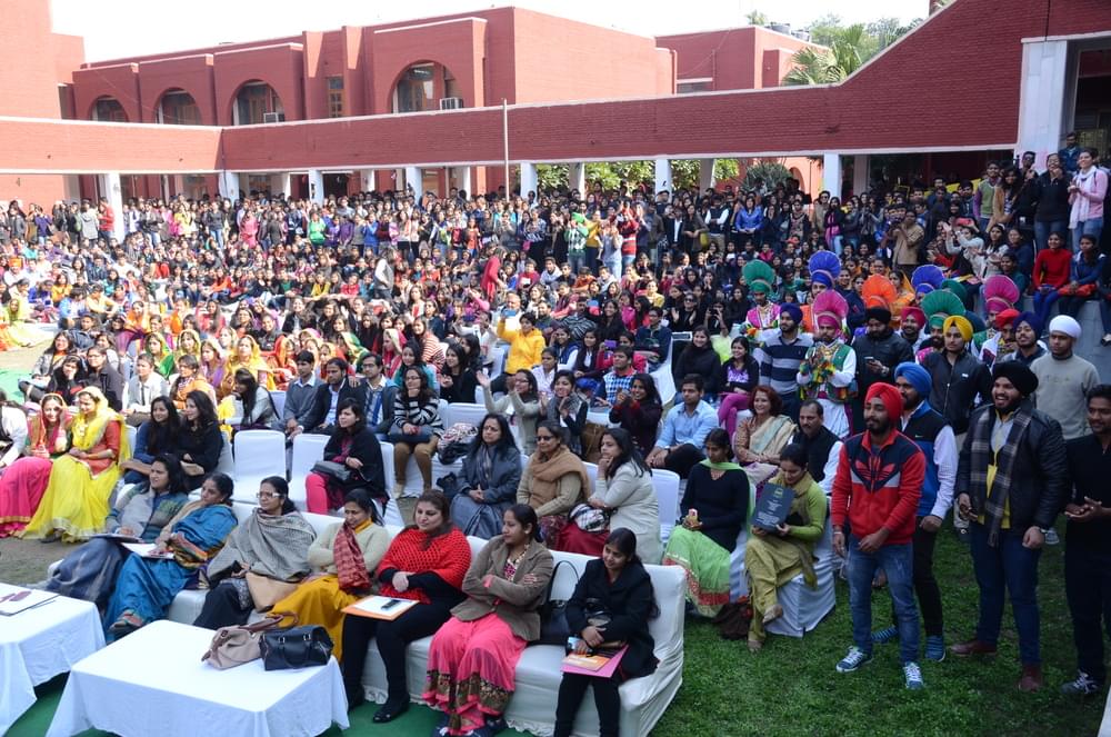 Maitreyi College Events photo 3