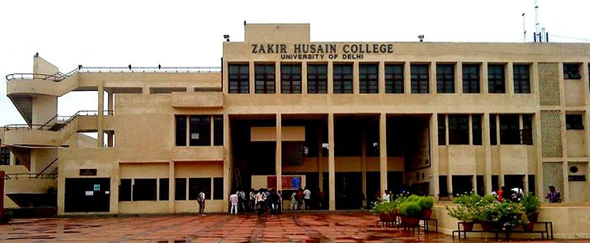 Zakir Husain Delhi College Academic Building photo 4