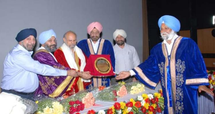 SGTB Khalsa College Events photo 2