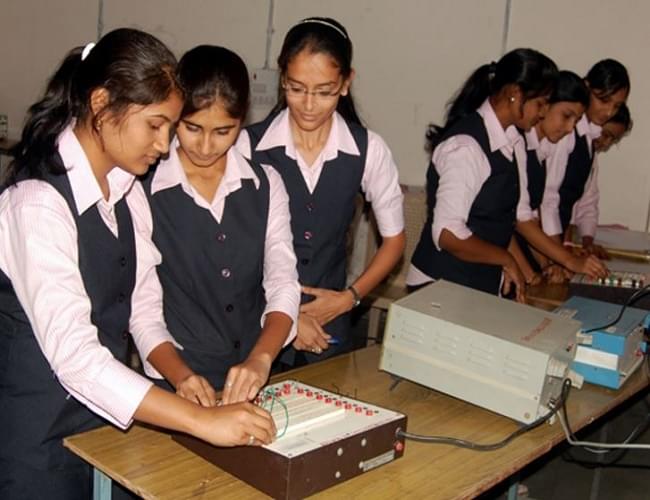 Anuradha Engineering College Chikhli Labs photo 7