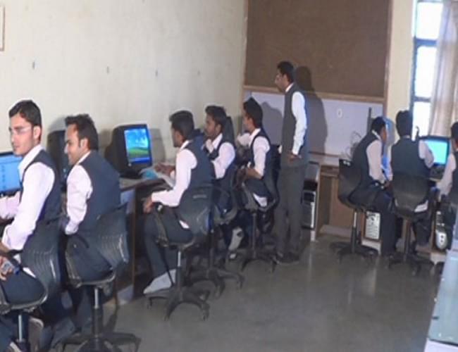 Anuradha Engineering College Chikhli Labs photo 11