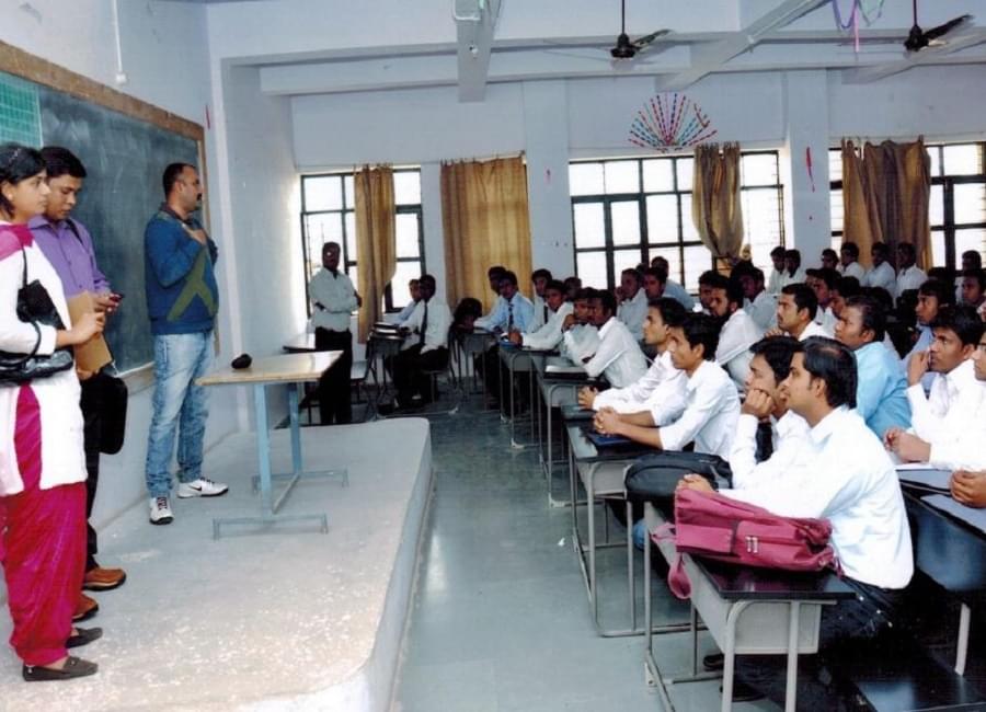 Anuradha Engineering College Chikhli Events photo 4