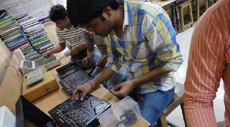 Bhai Parmanand Institute of Business Studies New Delhi Labs photo 4