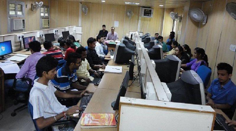 Bhai Parmanand Institute of Business Studies New Delhi Labs photo 5