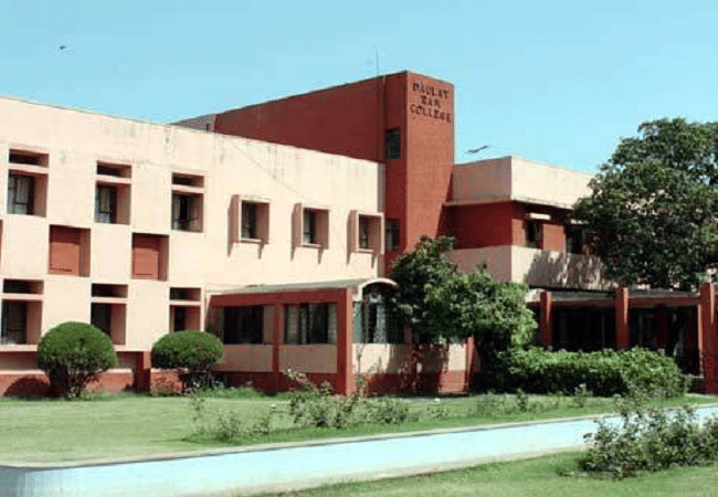 Daulat Ram College Building & Infrastructure photo 10