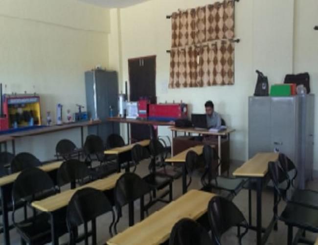 JSPM's Bhagwant Institute of Technology Barshi Labs photo 6