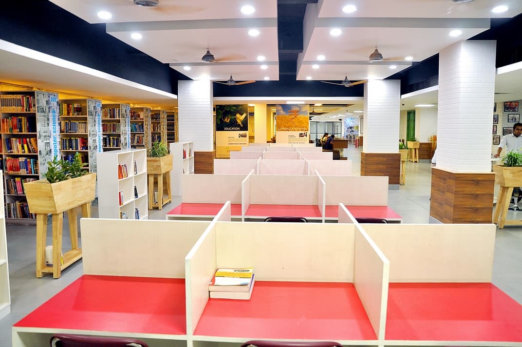 Manav Rachna Dental College Faridabad Library photo 1