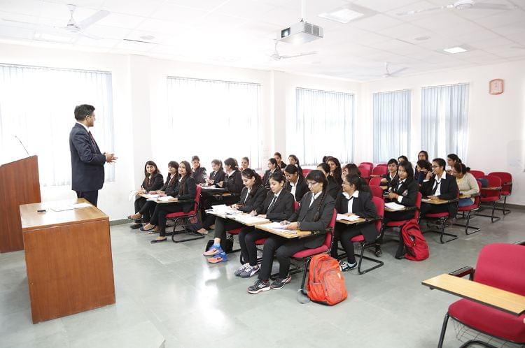 Mody University, School of Management Studies Sikar Campus photo 4