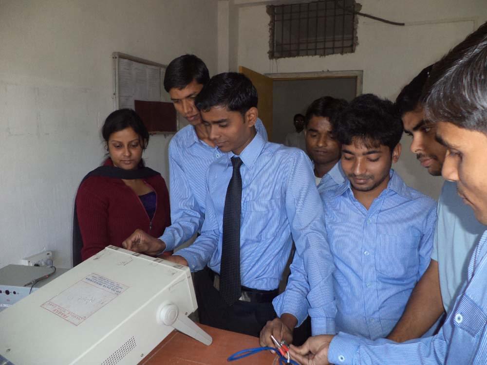 Azmet Institute of Technology Patna Facilities photo 1