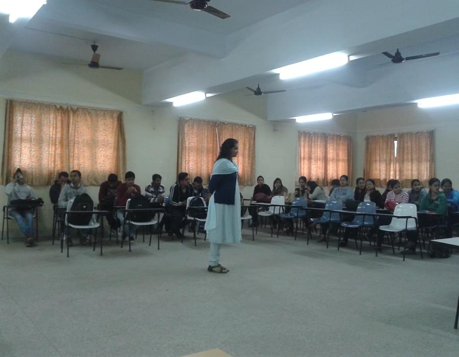 Sir Dr. M.S. Gosavi Institute of Business Studies Nashik Events photo 4