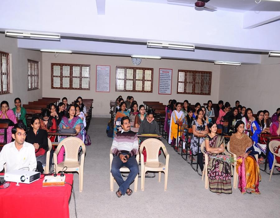 Sir Dr. M.S. Gosavi Institute of Business Studies Nashik Events photo 6