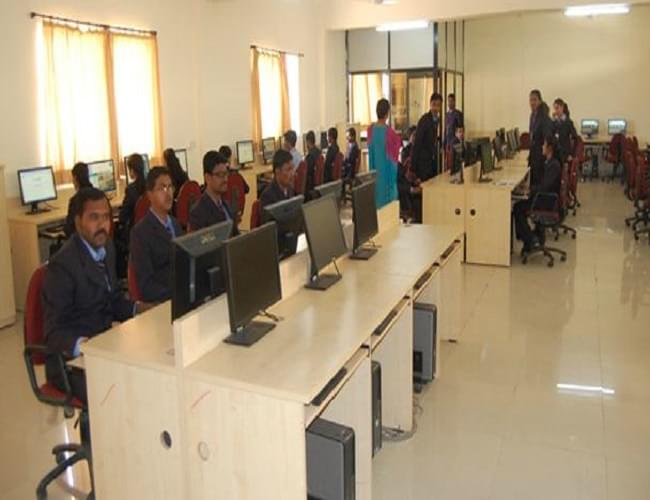 Shrimant Jayshreemaladevi NaikNimbalkar Institute of Management Studies Satara Infrastructure photo 4