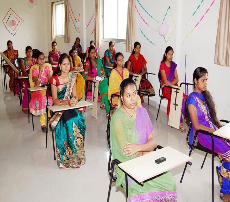 Shrimant Jayshreemaladevi NaikNimbalkar Institute of Management Studies Satara Events photo 1