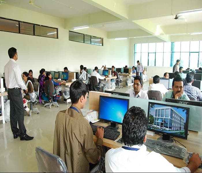 Swaraj Institute of Management Satara Infrastructure photo 16