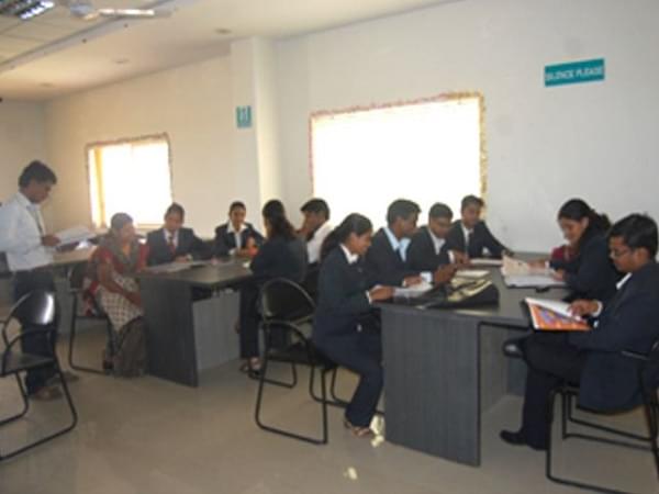Krishna Institute of Computer Application and Management Satara Infrastructure photo 16