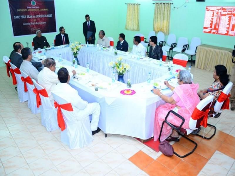 Sardar Patel Mahavidyalaya Chandrapur Events photo 10