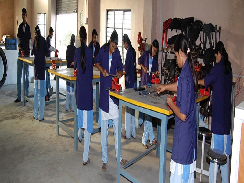 Rajarshi Shahu College of Engineering Buldhana Infrastructure photo 5