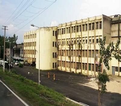 PMCH Dhanbad Academic Building photo 3