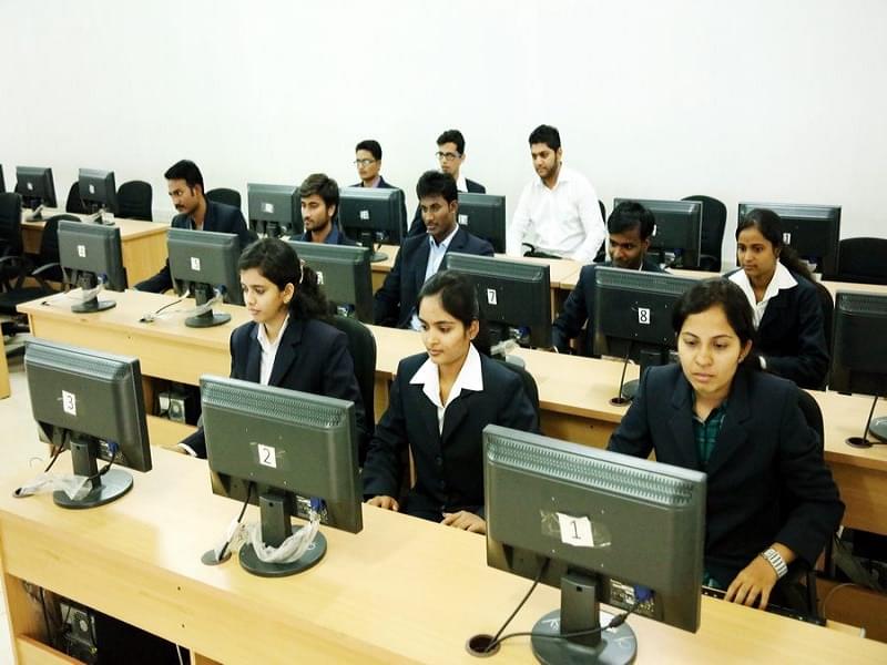 KLE's College of Master of Computer Application RLS Institute Belagavi Infrastructure photo 16