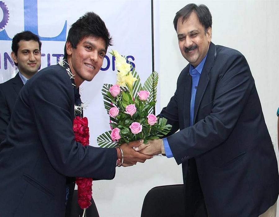 SAL Institute of Technology and Engineering Research Ahmedabad Events photo 4