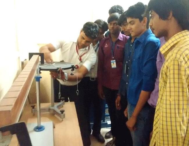 SAL College of Engineering Ahmedabad Infrastructure photo 8