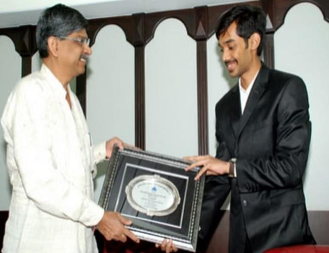 SVKM's Pravin Gandhi College of Law Mumbai Events photo 13