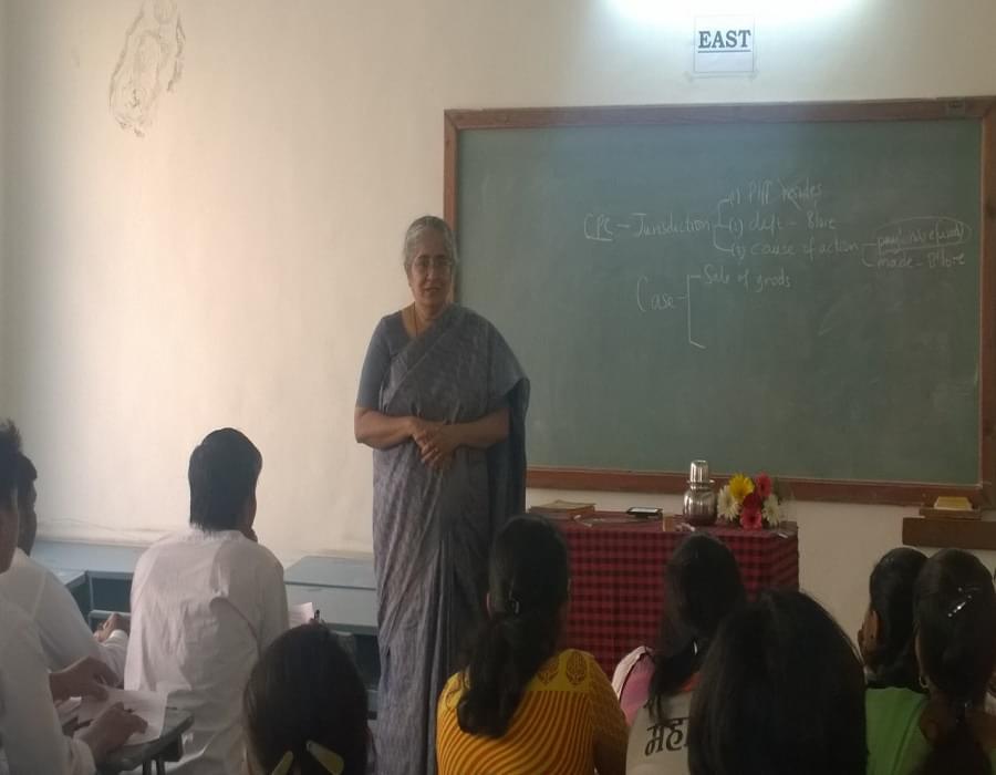 Yashwantrao Chavan Law College Pune Infrastructure photo 3