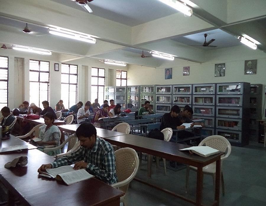 Yashwantrao Chavan Law College Pune Infrastructure photo 4