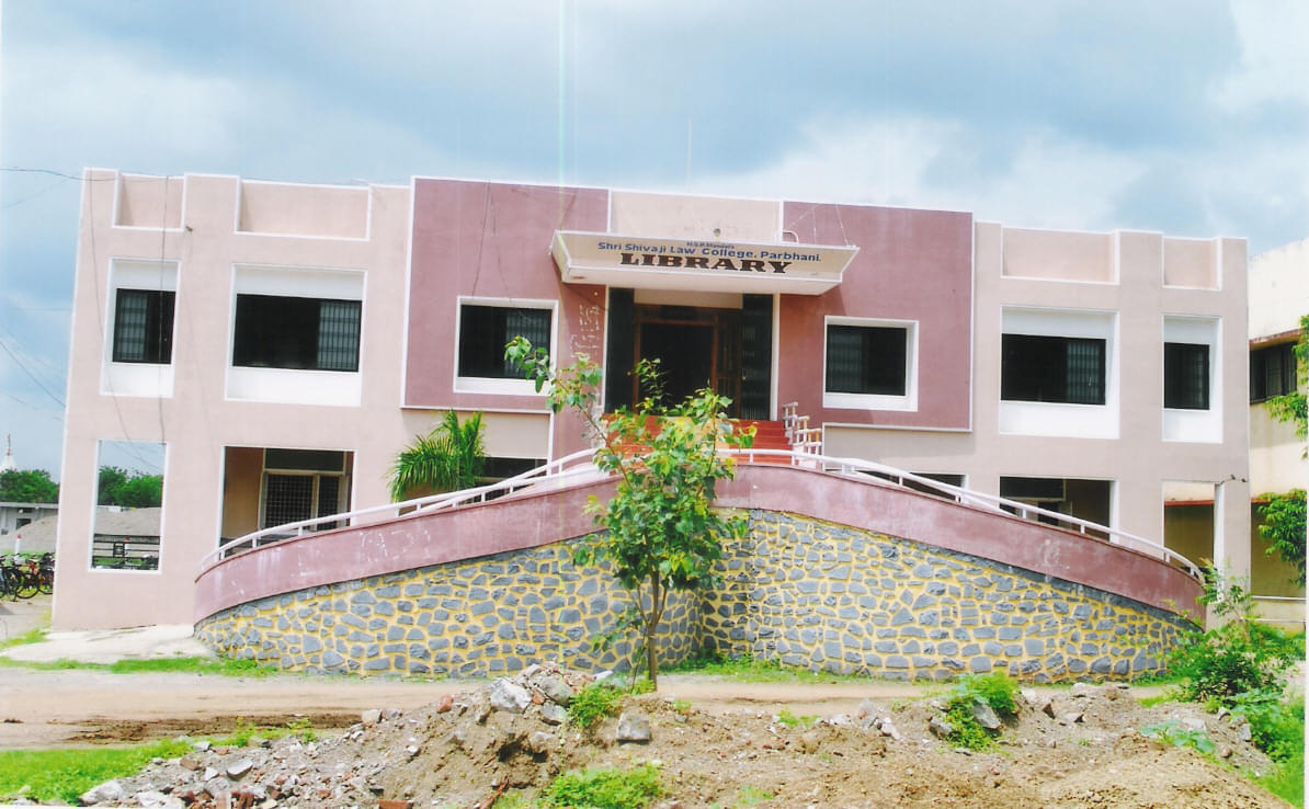 MSP Mandal's Shri Shivaji Law College Parbhani Infrastructure photo 1