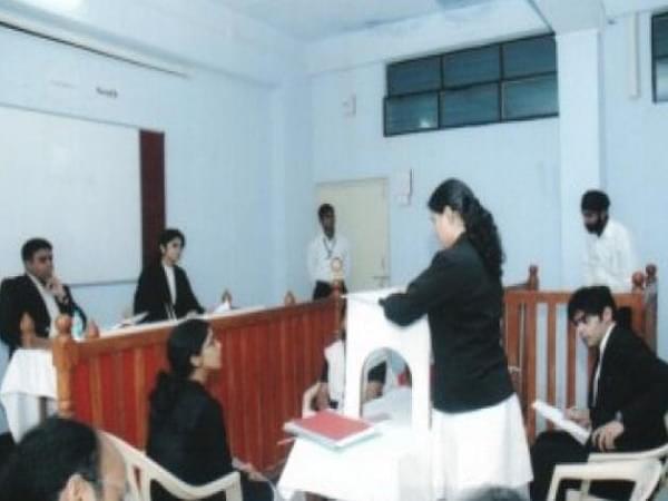 Gokhale Education Society’s N.B. Thakur Law college Nashik Court Gallery photo 4