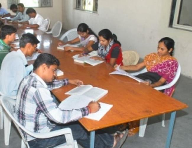 Shikshan Prasarak Sanstha’s Shri Omkarnath Malpani Law College Ahmednagar Infrastructure photo 4