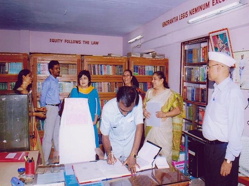 Karmaveer Bhausaheb Hiray Law College Nashik Infrastructure photo 8