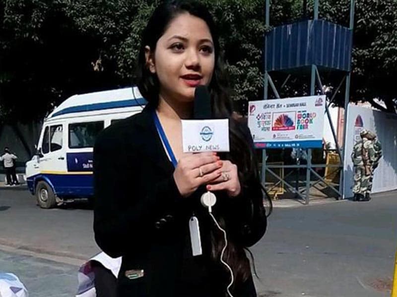 Polytechnic for Women New Delhi Visit to Book Fair photo 5