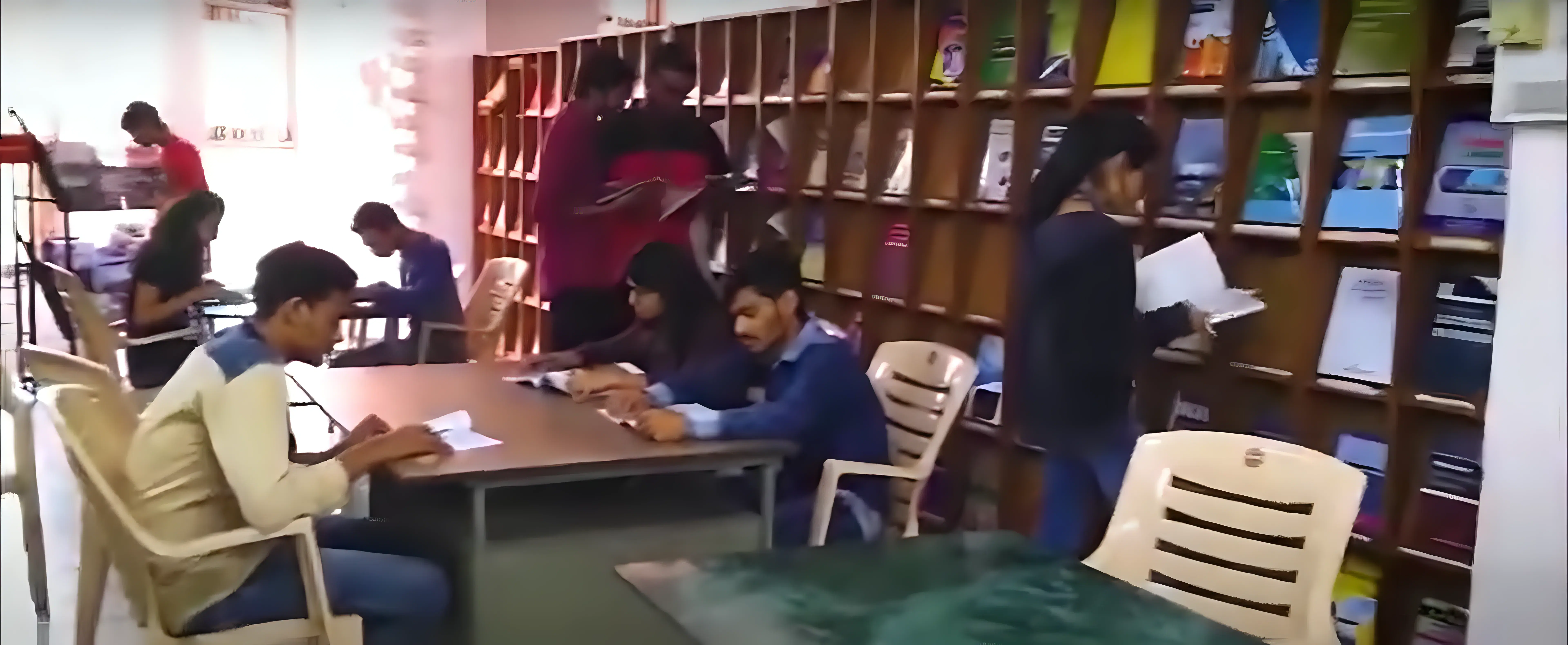 SCET Surat Library photo 1