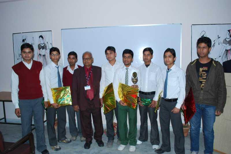 MET Faculty of Architecture Moradabad Workshop Gallery photo 6