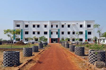 Columbia College of Pharmacy Raipur Campus photo 4