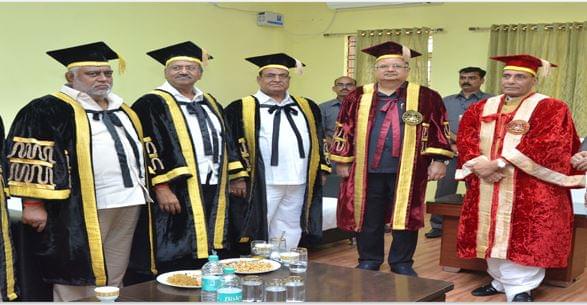 Kushabhau Thakre Patrakarita Avam Jansanchar Vishwavidyalaya Raipur Event photo 11