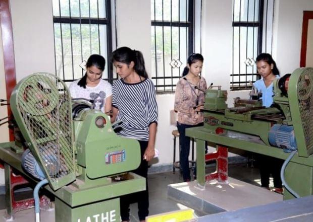 Krishna Engineering College Bhilai Labs and Library photo 9