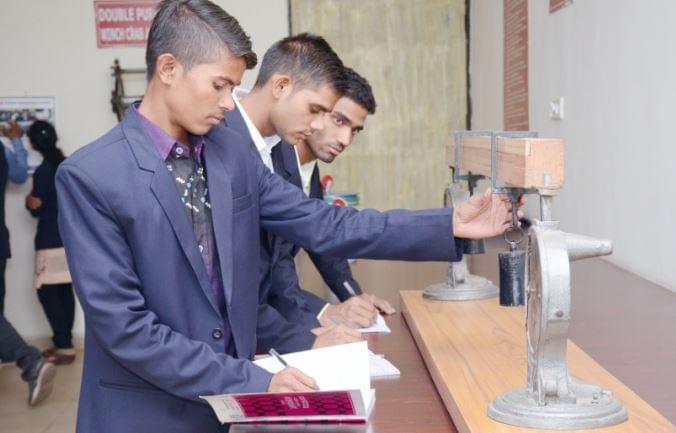 Krishna Engineering College Bhilai Labs and Library photo 19